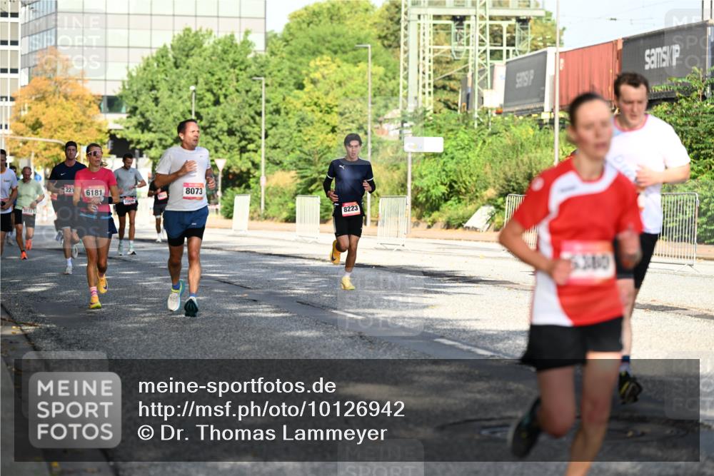 06.09.2026 - CURREX Alsterlauf Dr. Thomas Lammeyer http://msf.ph/oto/10126942 06.09.2026 09:46:14 Laufen 221, 6181, 8073, 8223, 6380 meine-sportfotos.de