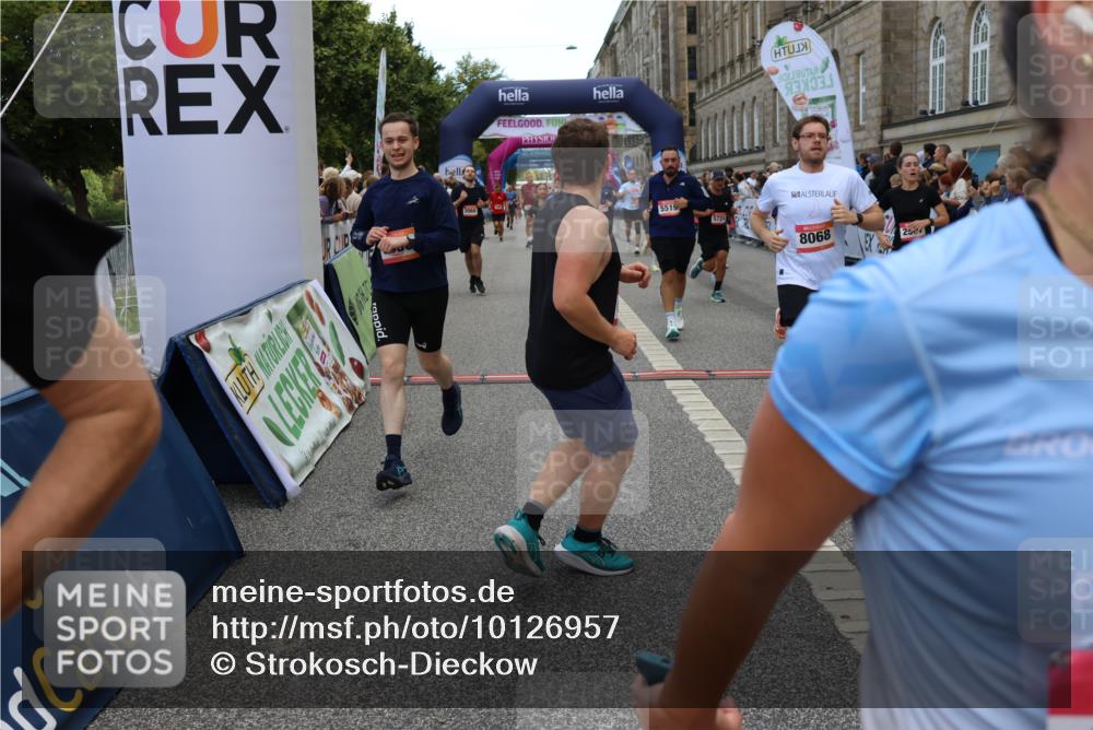 06.09.2026 - CURREX Alsterlauf Strokosch-Dieckow http://msf.ph/oto/10126957 06.09.2026 10:00:47 Ziel 2531, 2698, 2849, 2895, 3068, 3274, 3295, 3604, 3820, 3837, 3979, 4084, 5077, 5108, 5240, 5519, 5577, 5724, 5930, 6106, 6257, 6397, 6480, 8068, 8140, 8293 meine-sportfotos.de