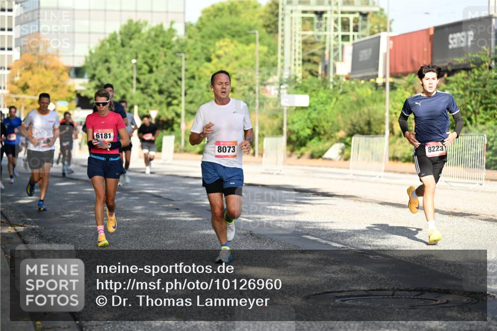 06.09.2026 - CURREX Alsterlauf Dr. Thomas Lammeyer http://msf.ph/oto/10126960 06.09.2026 09:46:16 Laufen 6181, 8073, 8223 meine-sportfotos.de