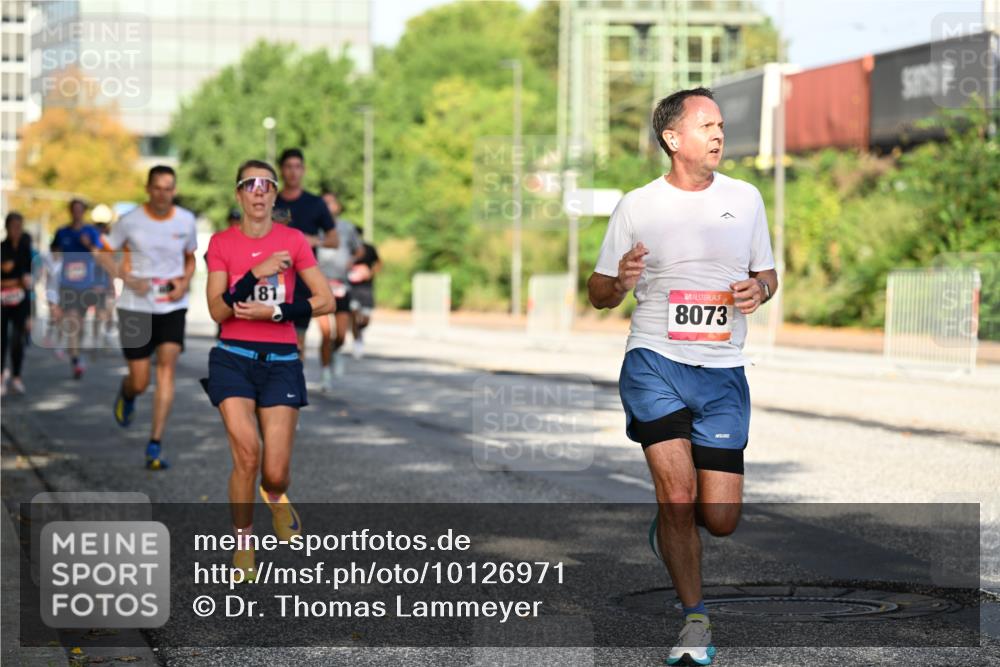 06.09.2026 - CURREX Alsterlauf Dr. Thomas Lammeyer http://msf.ph/oto/10126971 06.09.2026 09:46:17 Laufen 81, 8073 meine-sportfotos.de
