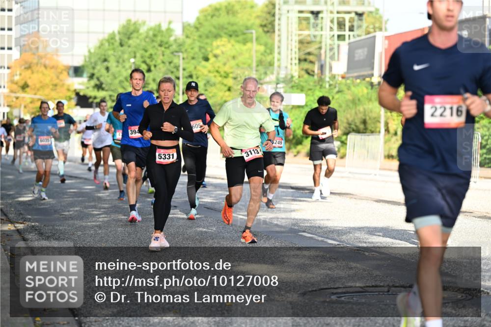 06.09.2026 - CURREX Alsterlauf Dr. Thomas Lammeyer http://msf.ph/oto/10127008 06.09.2026 09:46:22 Laufen 6035, 394, 5331, 605, 3113, 249, 2216 meine-sportfotos.de