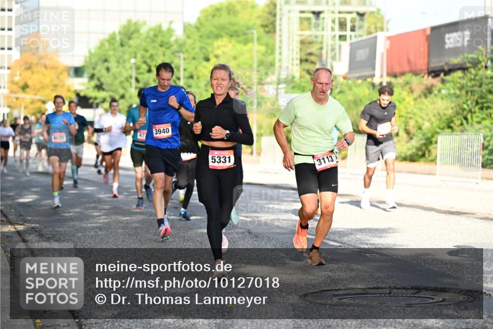 06.09.2026 - CURREX Alsterlauf Dr. Thomas Lammeyer http://msf.ph/oto/10127018 06.09.2026 09:46:22 Laufen 6035, 3940, 5331, 3113 meine-sportfotos.de