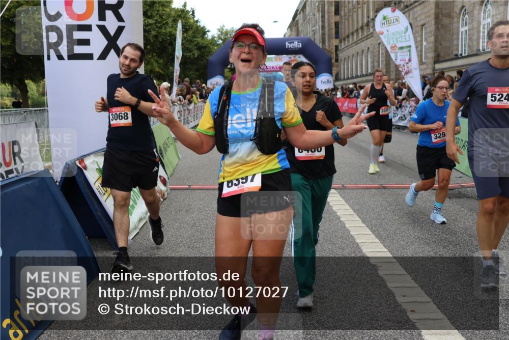 06.09.2026 - CURREX Alsterlauf Strokosch-Dieckow http://msf.ph/oto/10127027 06.09.2026 10:00:50 Ziel 2531, 2698, 2849, 2895, 3068, 3274, 3295, 3604, 3634, 3635, 3726, 3727, 3820, 4084, 4414, 5077, 5108, 5240, 5460, 5519, 5577, 5724, 5930, 6106, 6257, 6397, 6480, 8068, 8140, 8293 meine-sportfotos.de
