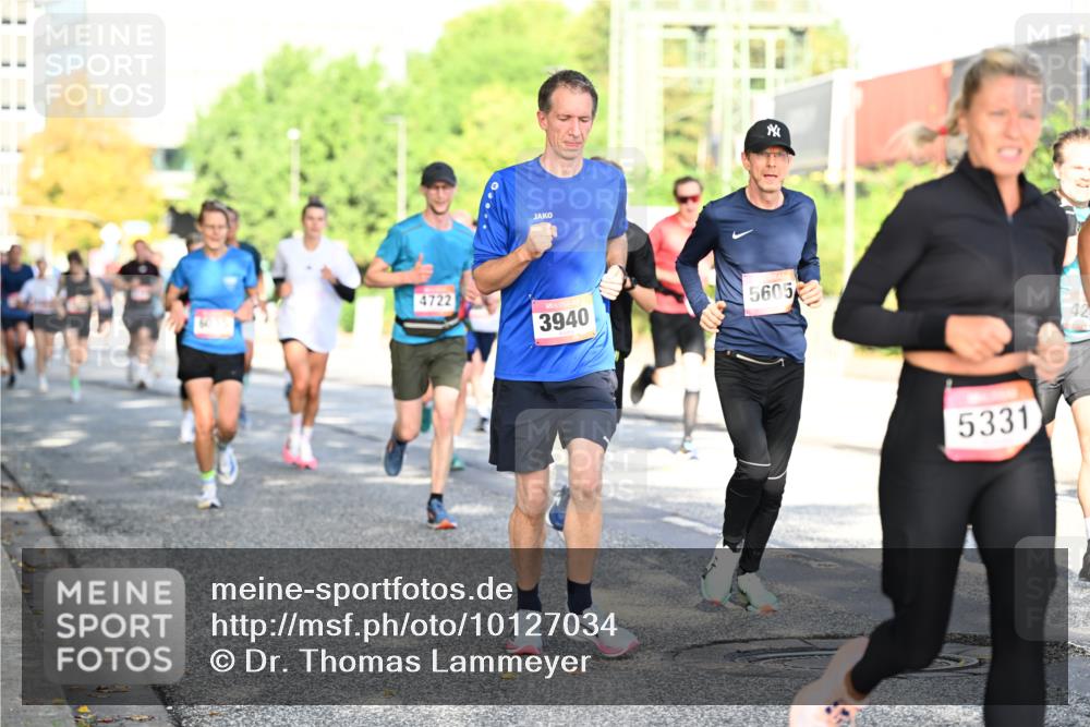 06.09.2026 - CURREX Alsterlauf Dr. Thomas Lammeyer http://msf.ph/oto/10127034 06.09.2026 09:46:24 Laufen 4722, 3940, 5605, 5331, 42 meine-sportfotos.de