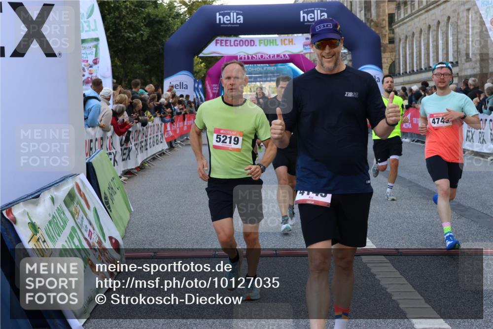 06.09.2026 - CURREX Alsterlauf Strokosch-Dieckow http://msf.ph/oto/10127035 06.09.2026 09:48:00 Ziel 2114, 2463, 2759, 3665, 4145, 4718, 4743, 5020, 5076, 5219, 5845, 5932 meine-sportfotos.de