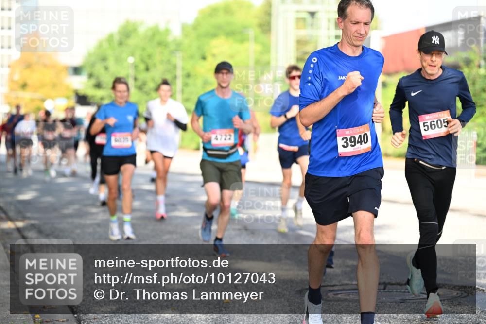 06.09.2026 - CURREX Alsterlauf Dr. Thomas Lammeyer http://msf.ph/oto/10127043 06.09.2026 09:46:25 Laufen 11, 3940, 5605 meine-sportfotos.de