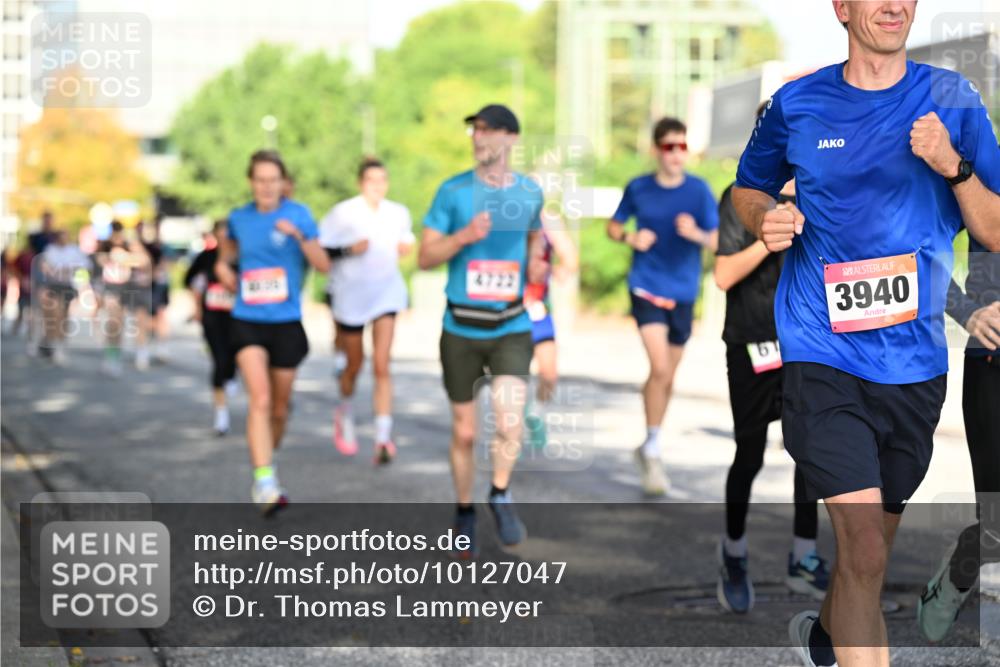 06.09.2026 - CURREX Alsterlauf Dr. Thomas Lammeyer http://msf.ph/oto/10127047 06.09.2026 09:46:25 Laufen 3940 meine-sportfotos.de