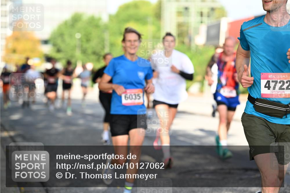 06.09.2026 - CURREX Alsterlauf Dr. Thomas Lammeyer http://msf.ph/oto/10127062 06.09.2026 09:46:27 Laufen 6035, 4722 meine-sportfotos.de