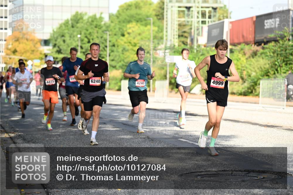 06.09.2026 - CURREX Alsterlauf Dr. Thomas Lammeyer http://msf.ph/oto/10127084 06.09.2026 09:46:31 Laufen 4275, 59, 6240, 4240, 5784, 4999 meine-sportfotos.de