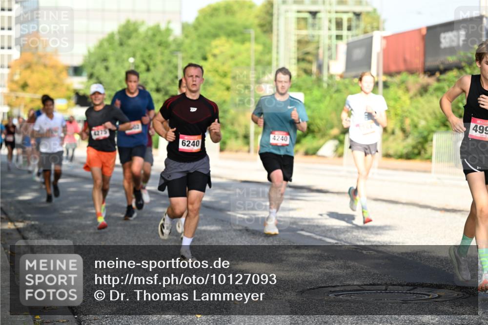 06.09.2026 - CURREX Alsterlauf Dr. Thomas Lammeyer http://msf.ph/oto/10127093 06.09.2026 09:46:32 Laufen 6240, 4240, 499 meine-sportfotos.de