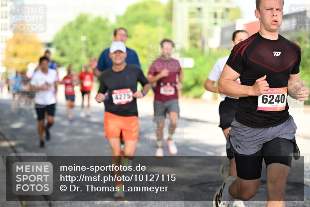 06.09.2026 - CURREX Alsterlauf Dr. Thomas Lammeyer http://msf.ph/oto/10127115 06.09.2026 09:46:34 Laufen 4275, 6240, 11 meine-sportfotos.de