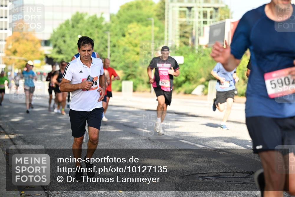 06.09.2026 - CURREX Alsterlauf Dr. Thomas Lammeyer http://msf.ph/oto/10127135 06.09.2026 09:46:36 Laufen 76, 5764, 5902 meine-sportfotos.de