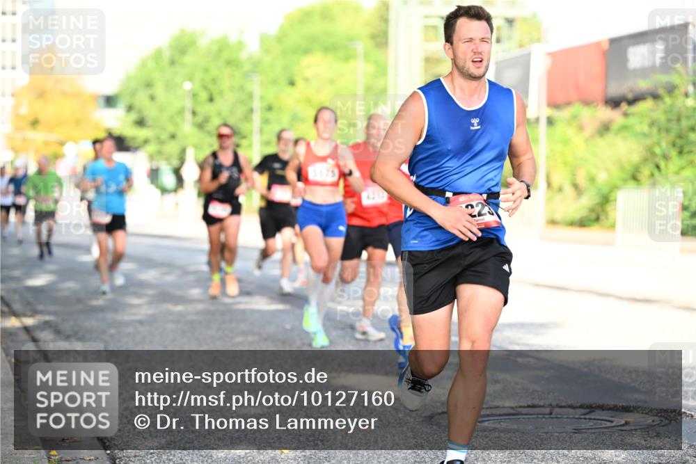 06.09.2026 - CURREX Alsterlauf Dr. Thomas Lammeyer http://msf.ph/oto/10127160 06.09.2026 09:46:39 Laufen 5175, 4212, 22 meine-sportfotos.de