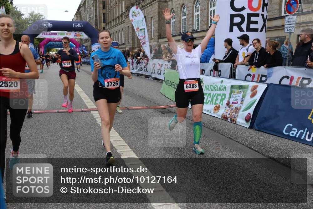 06.09.2026 - CURREX Alsterlauf Strokosch-Dieckow http://msf.ph/oto/10127164 06.09.2026 10:00:57 Ziel 2251, 2849, 2895, 3274, 3634, 3635, 3726, 3727, 3735, 4414, 4914, 5077, 5145, 5387, 5460, 5577, 6283, 6356, 8207, 8293 meine-sportfotos.de