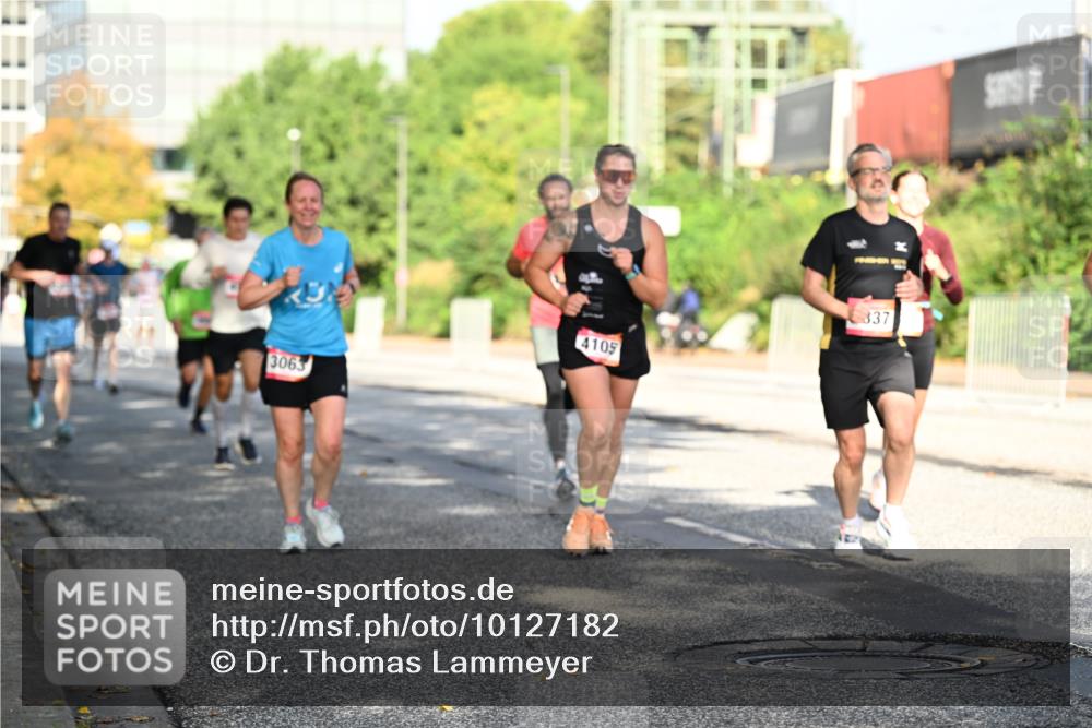 06.09.2026 - CURREX Alsterlauf Dr. Thomas Lammeyer http://msf.ph/oto/10127182 06.09.2026 09:46:41 Laufen 3063, 4105, 337 meine-sportfotos.de