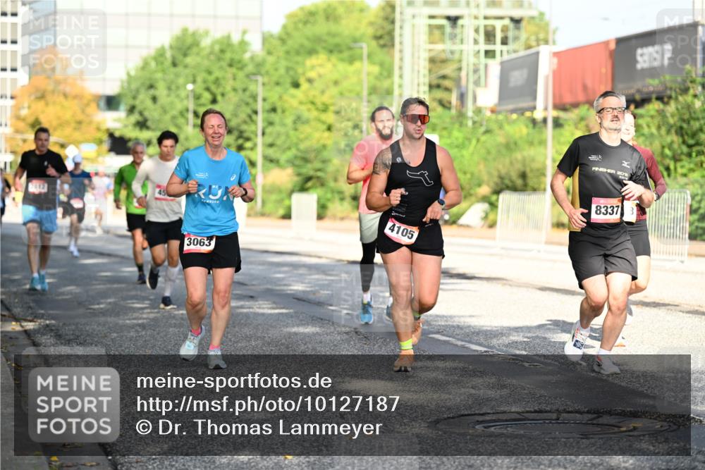 06.09.2026 - CURREX Alsterlauf Dr. Thomas Lammeyer http://msf.ph/oto/10127187 06.09.2026 09:46:42 Laufen 3063, 4105, 201, 8337, 3 meine-sportfotos.de