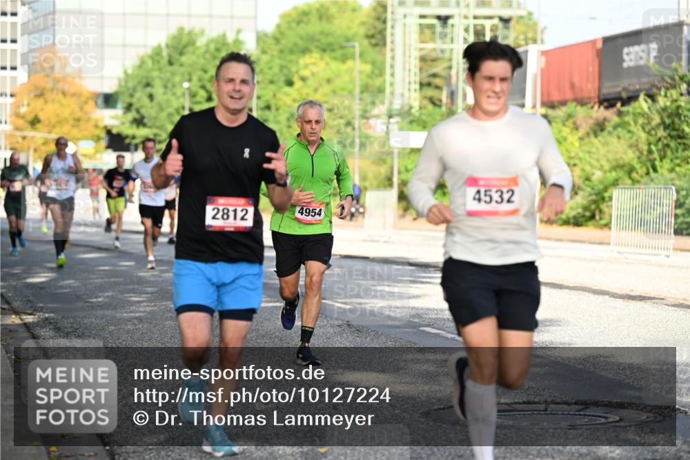 06.09.2026 - CURREX Alsterlauf Dr. Thomas Lammeyer http://msf.ph/oto/10127224 06.09.2026 09:46:46 Laufen 134, 2812, 4954, 4532 meine-sportfotos.de