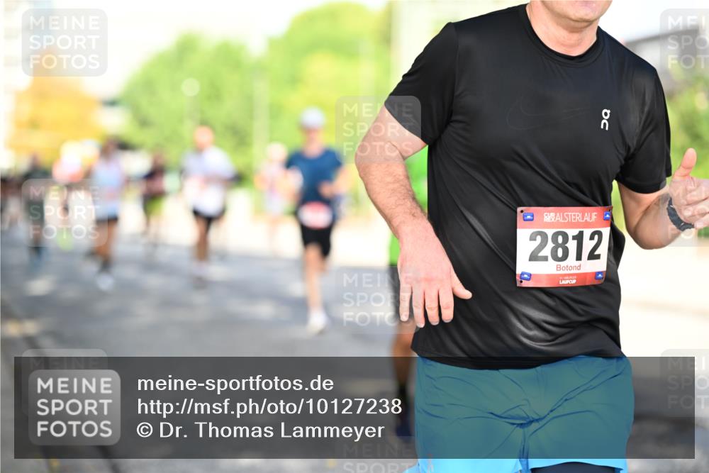 06.09.2026 - CURREX Alsterlauf Dr. Thomas Lammeyer http://msf.ph/oto/10127238 06.09.2026 09:46:47 Laufen 2812 meine-sportfotos.de