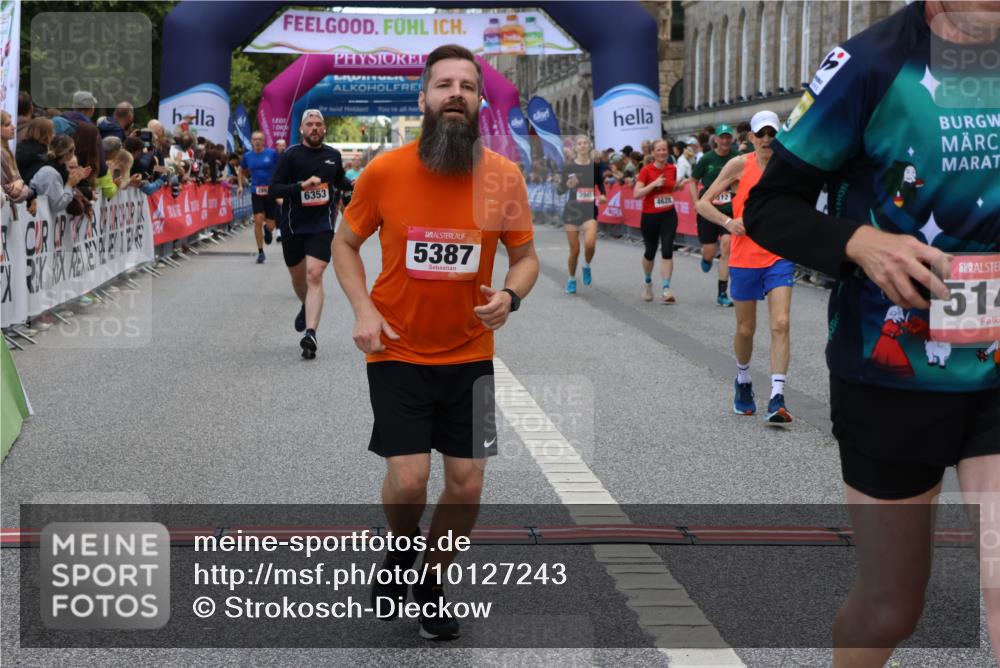 06.09.2026 - CURREX Alsterlauf Strokosch-Dieckow http://msf.ph/oto/10127243 06.09.2026 10:01:03 Ziel 2251, 3312, 3735, 3941, 4628, 4914, 5145, 5387, 6250, 6283, 6353, 6356, 8207, 8215 meine-sportfotos.de