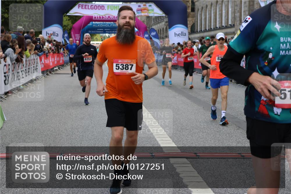 06.09.2026 - CURREX Alsterlauf Strokosch-Dieckow http://msf.ph/oto/10127251 06.09.2026 10:01:03 Ziel 2251, 3312, 3735, 3941, 4628, 4914, 5145, 5387, 6250, 6283, 6353, 6356, 8207, 8215 meine-sportfotos.de