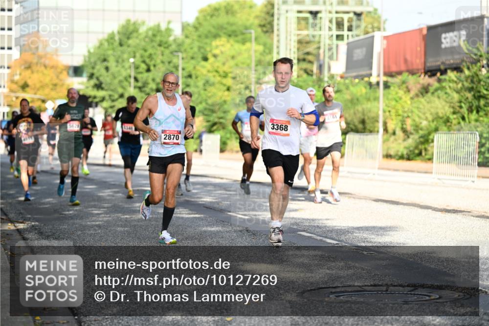 06.09.2026 - CURREX Alsterlauf Dr. Thomas Lammeyer http://msf.ph/oto/10127269 06.09.2026 09:46:50 Laufen 4161, 5621, 5346, 3368, 2870 meine-sportfotos.de