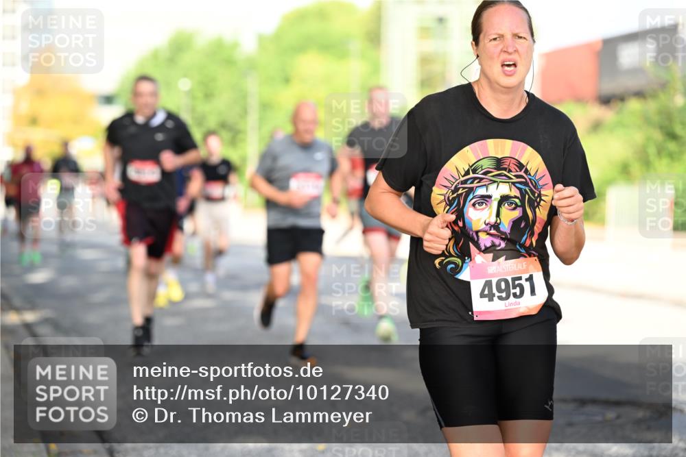 06.09.2026 - CURREX Alsterlauf Dr. Thomas Lammeyer http://msf.ph/oto/10127340 06.09.2026 09:46:56 Laufen 4951 meine-sportfotos.de