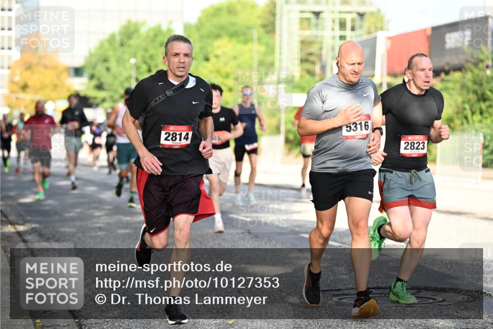 06.09.2026 - CURREX Alsterlauf Dr. Thomas Lammeyer http://msf.ph/oto/10127353 06.09.2026 09:46:58 Laufen 2814, 5316, 2823 meine-sportfotos.de