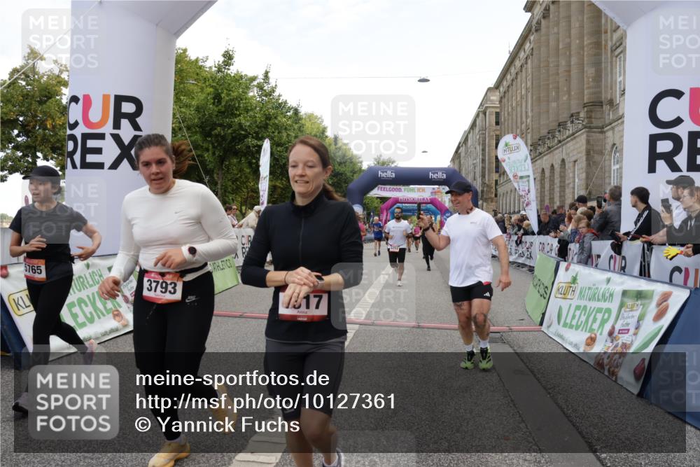 06.09.2026 - CURREX Alsterlauf Yannick Fuchs http://msf.ph/oto/10127361 06.09.2026 10:05:04 Ziel 2343, 2512, 2709, 3317, 3412, 3793, 3853, 3854, 3968, 4549, 5022, 5329, 5765, 6179, 6209, 6251, 6253, 8064, 8099, 8298 meine-sportfotos.de