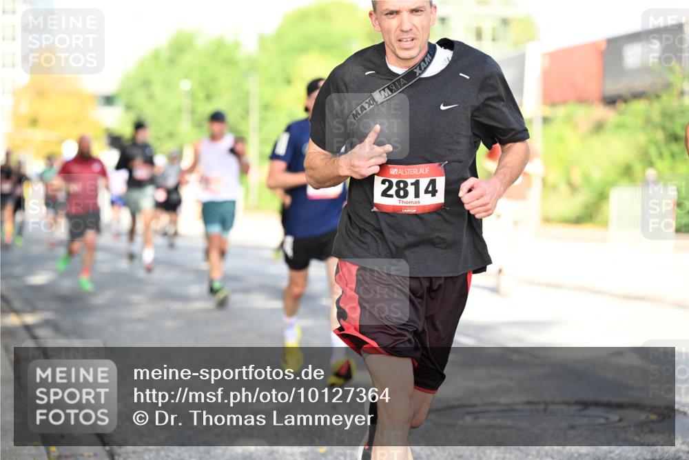 06.09.2026 - CURREX Alsterlauf Dr. Thomas Lammeyer http://msf.ph/oto/10127364 06.09.2026 09:46:59 Laufen 11, 2814 meine-sportfotos.de