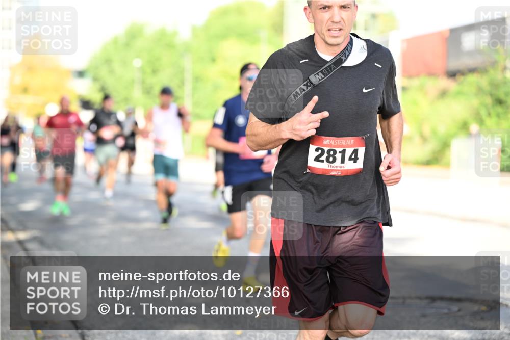 06.09.2026 - CURREX Alsterlauf Dr. Thomas Lammeyer http://msf.ph/oto/10127366 06.09.2026 09:46:59 Laufen 2814 meine-sportfotos.de