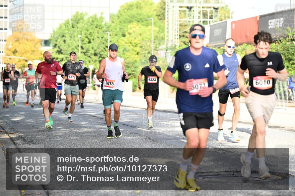 06.09.2026 - CURREX Alsterlauf Dr. Thomas Lammeyer http://msf.ph/oto/10127373 06.09.2026 09:47:00 Laufen 6475, 2878, 6323, 5077, 6010 meine-sportfotos.de