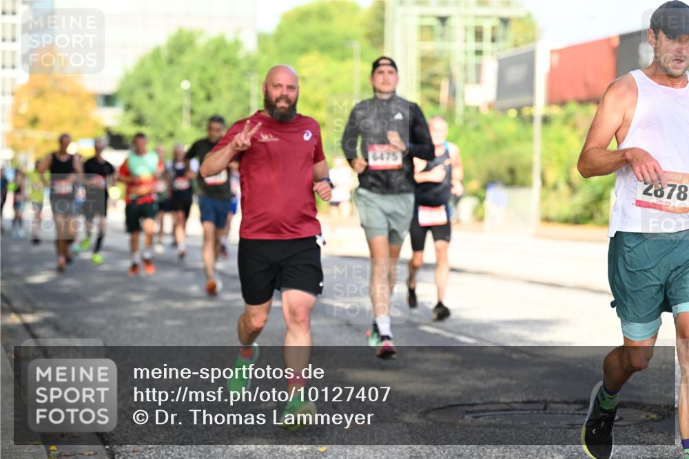 06.09.2026 - CURREX Alsterlauf Dr. Thomas Lammeyer http://msf.ph/oto/10127407 06.09.2026 09:47:03 Laufen 6475, 2878 meine-sportfotos.de