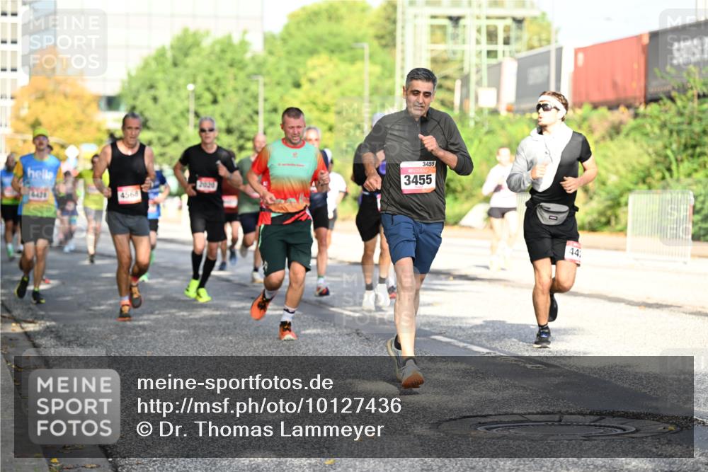 06.09.2026 - CURREX Alsterlauf Dr. Thomas Lammeyer http://msf.ph/oto/10127436 06.09.2026 09:47:06 Laufen 4568, 3455, 3455, 44 meine-sportfotos.de