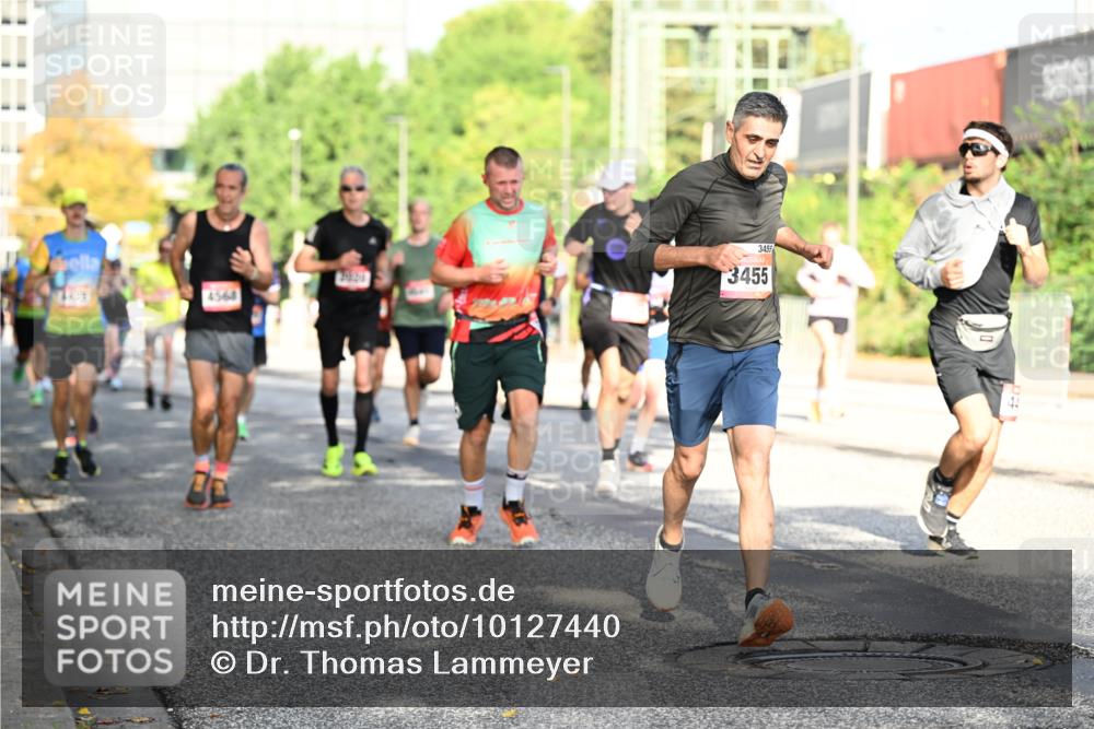 06.09.2026 - CURREX Alsterlauf Dr. Thomas Lammeyer http://msf.ph/oto/10127440 06.09.2026 09:47:06 Laufen 2820, 4564, 3455, 3455, 44 meine-sportfotos.de