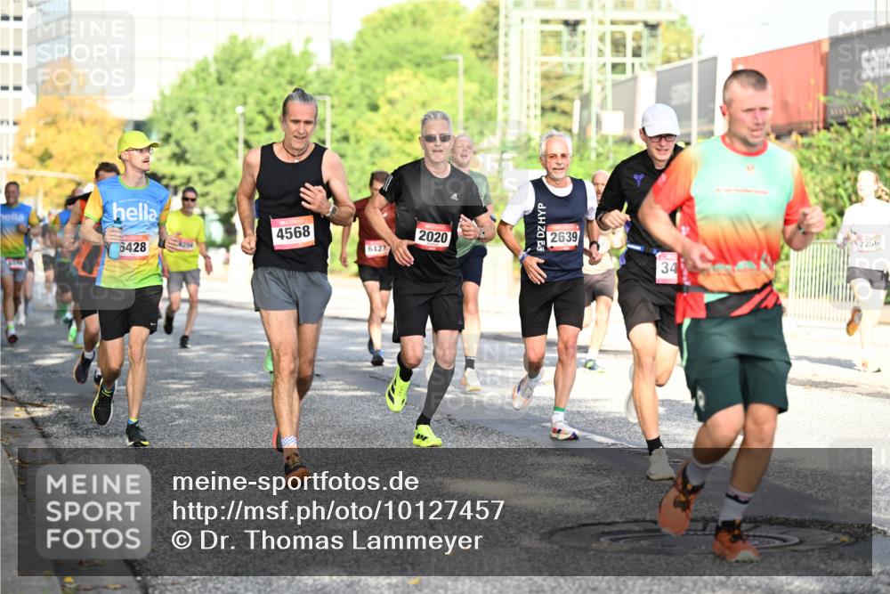 06.09.2026 - CURREX Alsterlauf Dr. Thomas Lammeyer http://msf.ph/oto/10127457 06.09.2026 09:47:08 Laufen 6428, 4568, 2020, 6427, 2639, 34, 2256 meine-sportfotos.de