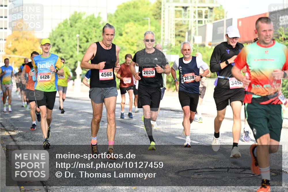 06.09.2026 - CURREX Alsterlauf Dr. Thomas Lammeyer http://msf.ph/oto/10127459 06.09.2026 09:47:08 Laufen 6428, 4568, 2020, 2639, 3492 meine-sportfotos.de