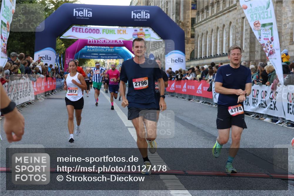 06.09.2026 - CURREX Alsterlauf Strokosch-Dieckow http://msf.ph/oto/10127478 06.09.2026 09:48:28 Ziel 2189, 2746, 2796, 3045, 3798, 3847, 3860, 3977, 4254, 4471, 4690, 4774, 5153, 5311, 5868, 6040, 8217 meine-sportfotos.de