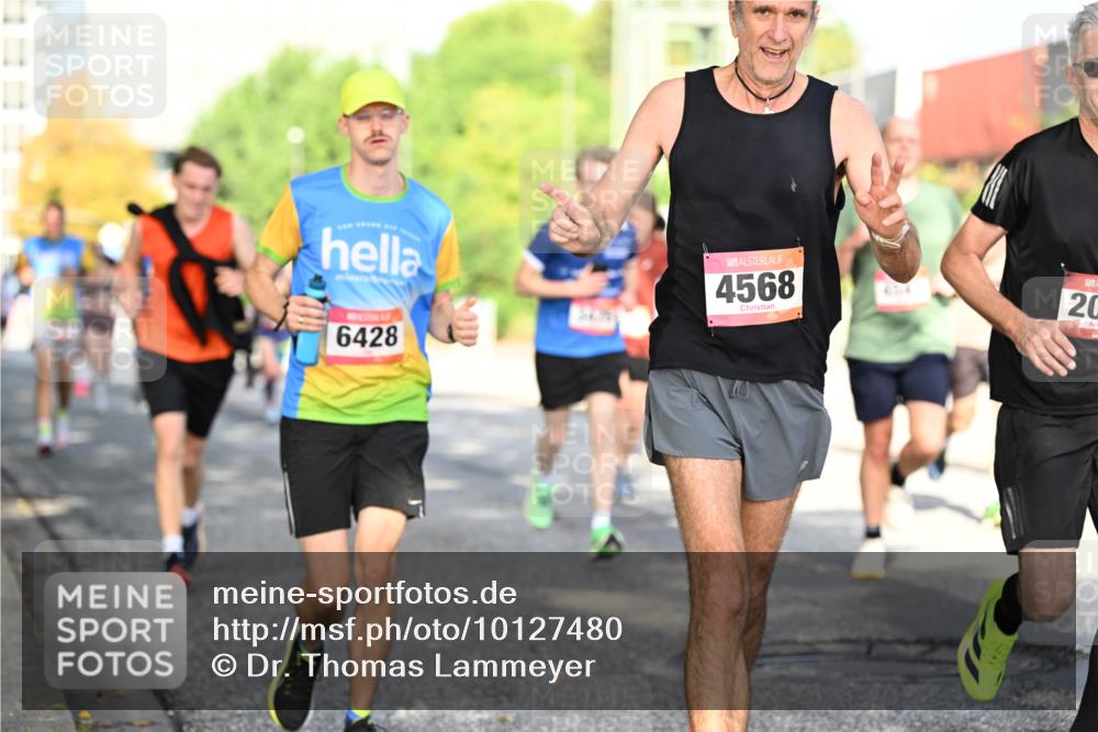 06.09.2026 - CURREX Alsterlauf Dr. Thomas Lammeyer http://msf.ph/oto/10127480 06.09.2026 09:47:10 Laufen 6428, 4568, 20, 11 meine-sportfotos.de
