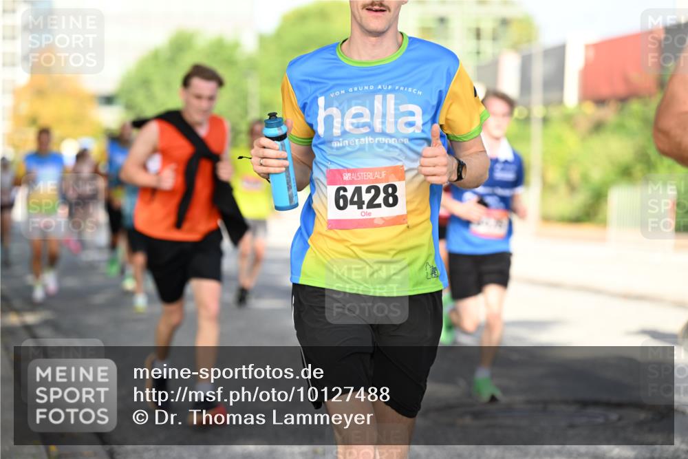 06.09.2026 - CURREX Alsterlauf Dr. Thomas Lammeyer http://msf.ph/oto/10127488 06.09.2026 09:47:11 Laufen 6428 meine-sportfotos.de
