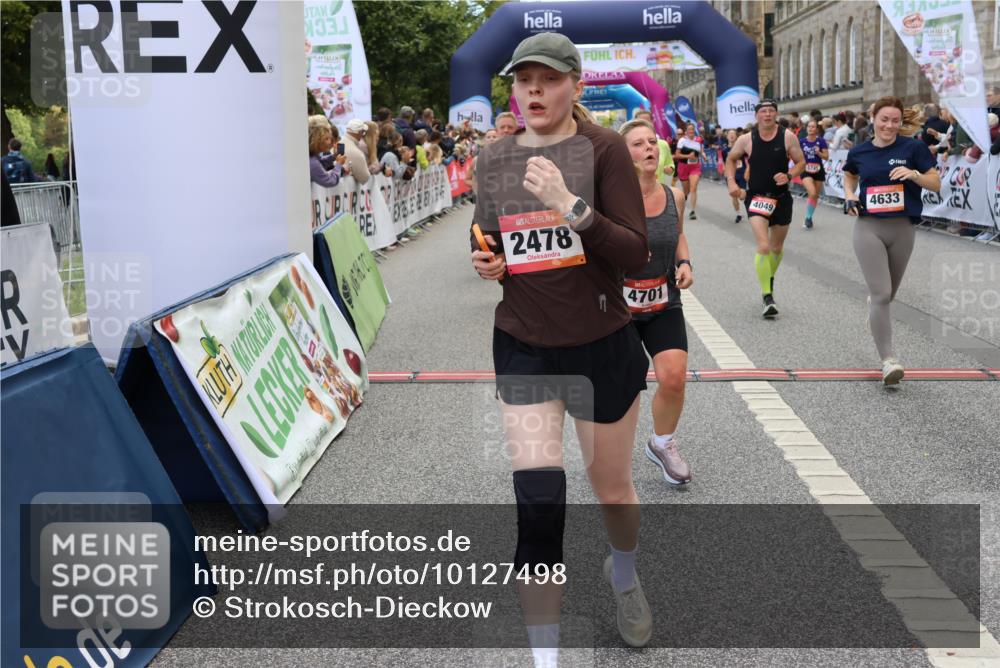 06.09.2026 - CURREX Alsterlauf Strokosch-Dieckow http://msf.ph/oto/10127498 06.09.2026 10:01:18 Ziel 2307, 2369, 2370, 2400, 2478, 2485, 3401, 3730, 3740, 4049, 4055, 4120, 4429, 4633, 4701, 5092, 5317, 5745, 5785, 6145, 6231, 6384, 6386, 6445, 8120 meine-sportfotos.de