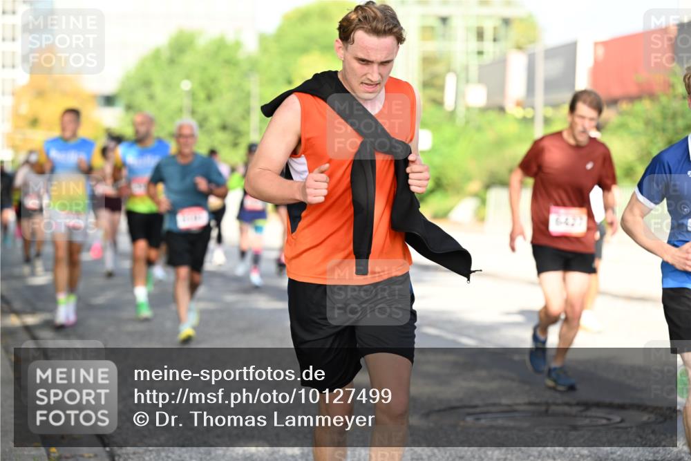 06.09.2026 - CURREX Alsterlauf Dr. Thomas Lammeyer http://msf.ph/oto/10127499 06.09.2026 09:47:12 Laufen 6427 meine-sportfotos.de