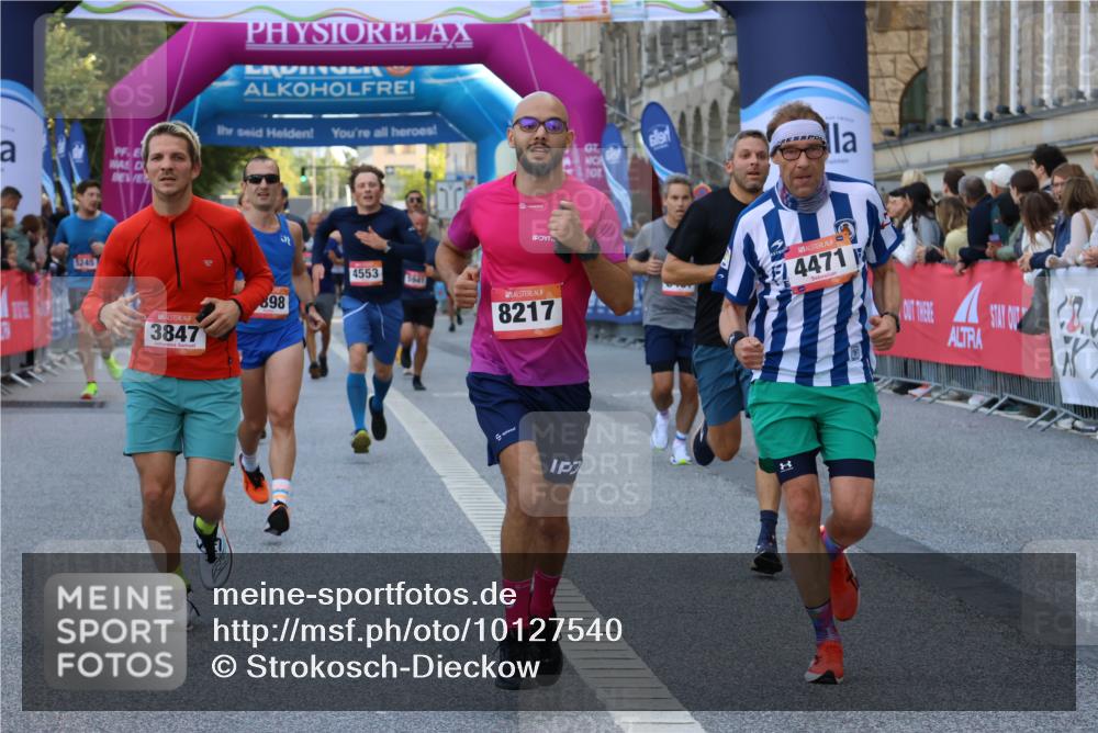 06.09.2026 - CURREX Alsterlauf Strokosch-Dieckow http://msf.ph/oto/10127540 06.09.2026 09:48:32 Ziel 2796, 3045, 3798, 3847, 3860, 3977, 4471, 4553, 4690, 4774, 4898, 5311, 6040, 6481, 8188, 8217 meine-sportfotos.de