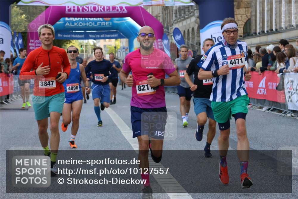 06.09.2026 - CURREX Alsterlauf Strokosch-Dieckow http://msf.ph/oto/10127557 06.09.2026 09:48:32 Ziel 2796, 3045, 3798, 3847, 3860, 3977, 4471, 4553, 4690, 4774, 4898, 5311, 6040, 6481, 8188, 8217 meine-sportfotos.de