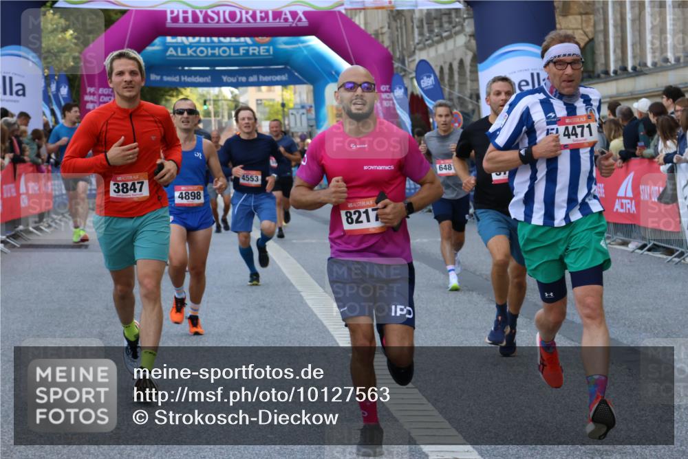 06.09.2026 - CURREX Alsterlauf Strokosch-Dieckow http://msf.ph/oto/10127563 06.09.2026 09:48:32 Ziel 2796, 3045, 3798, 3847, 3860, 3977, 4471, 4553, 4690, 4774, 4898, 5311, 6040, 6481, 8188, 8217 meine-sportfotos.de