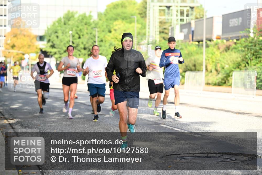 06.09.2026 - CURREX Alsterlauf Dr. Thomas Lammeyer http://msf.ph/oto/10127580 06.09.2026 09:47:21 Laufen 4755, 5006 meine-sportfotos.de