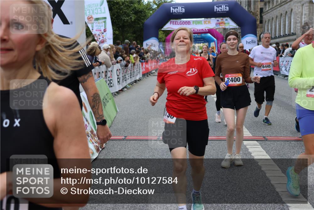 06.09.2026 - CURREX Alsterlauf Strokosch-Dieckow http://msf.ph/oto/10127584 06.09.2026 10:01:22 Ziel 2369, 2370, 2400, 2478, 2485, 3195, 3280, 3401, 3730, 3740, 4049, 4055, 4429, 4633, 4701, 5139, 5424, 5598, 5745, 6027, 6033, 6145, 6231, 6386, 6445 meine-sportfotos.de