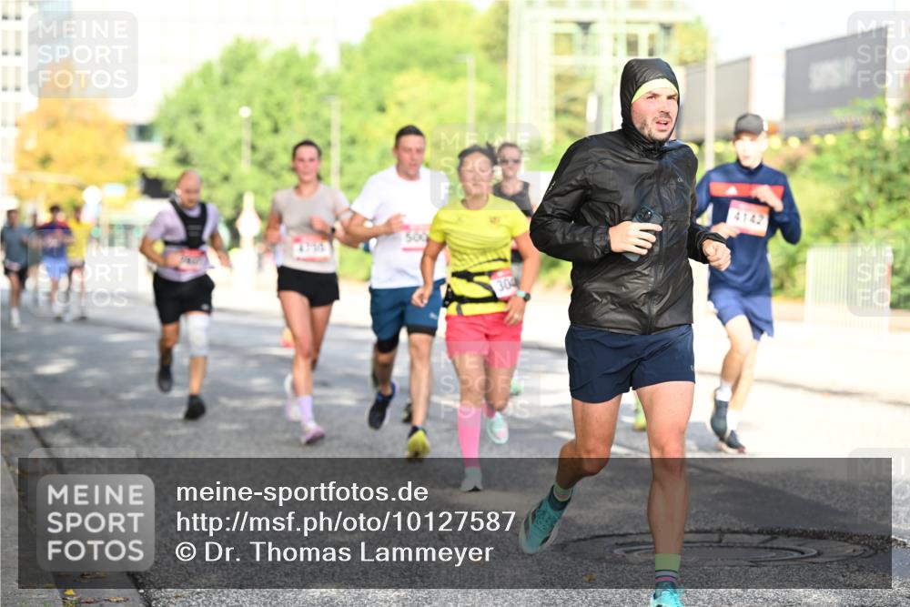 06.09.2026 - CURREX Alsterlauf Dr. Thomas Lammeyer http://msf.ph/oto/10127587 06.09.2026 09:47:22 Laufen 304, 4142 meine-sportfotos.de