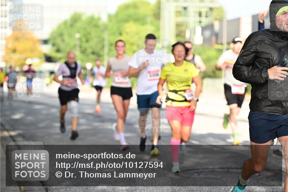 06.09.2026 - CURREX Alsterlauf Dr. Thomas Lammeyer http://msf.ph/oto/10127594 06.09.2026 09:47:22 Laufen  meine-sportfotos.de