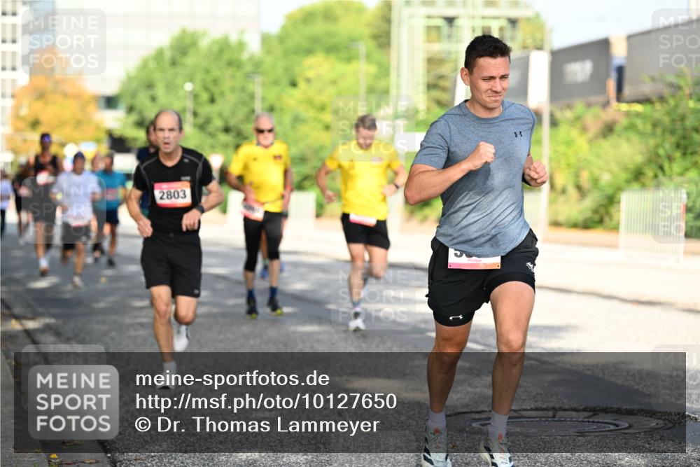 06.09.2026 - CURREX Alsterlauf Dr. Thomas Lammeyer http://msf.ph/oto/10127650 06.09.2026 09:47:31 Laufen 2803 meine-sportfotos.de