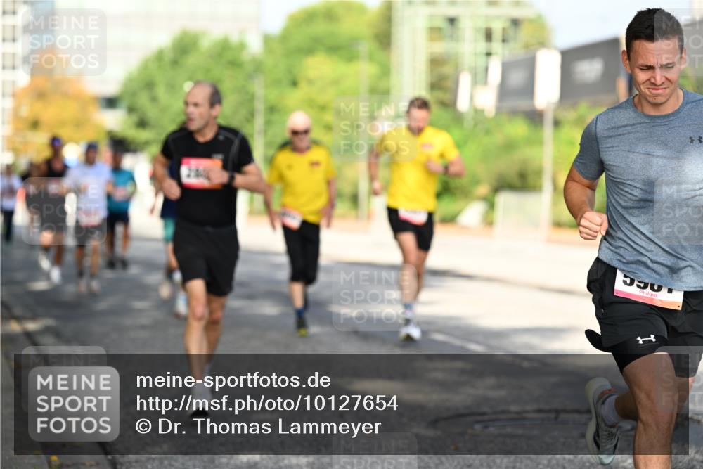 06.09.2026 - CURREX Alsterlauf Dr. Thomas Lammeyer http://msf.ph/oto/10127654 06.09.2026 09:47:31 Laufen 1 meine-sportfotos.de